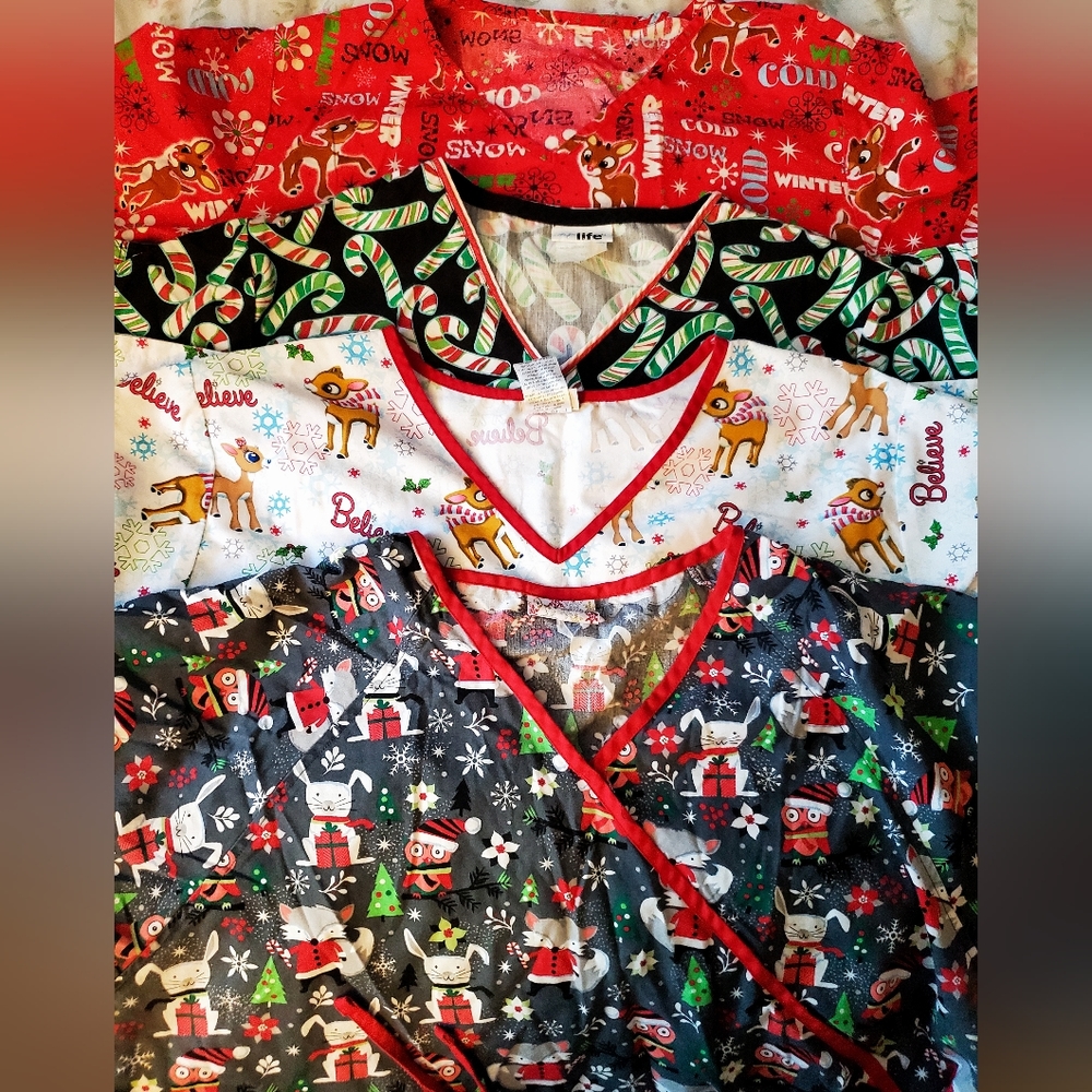 Women's Christmas scrub tops 3x